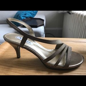 Nina Nelda Sandal